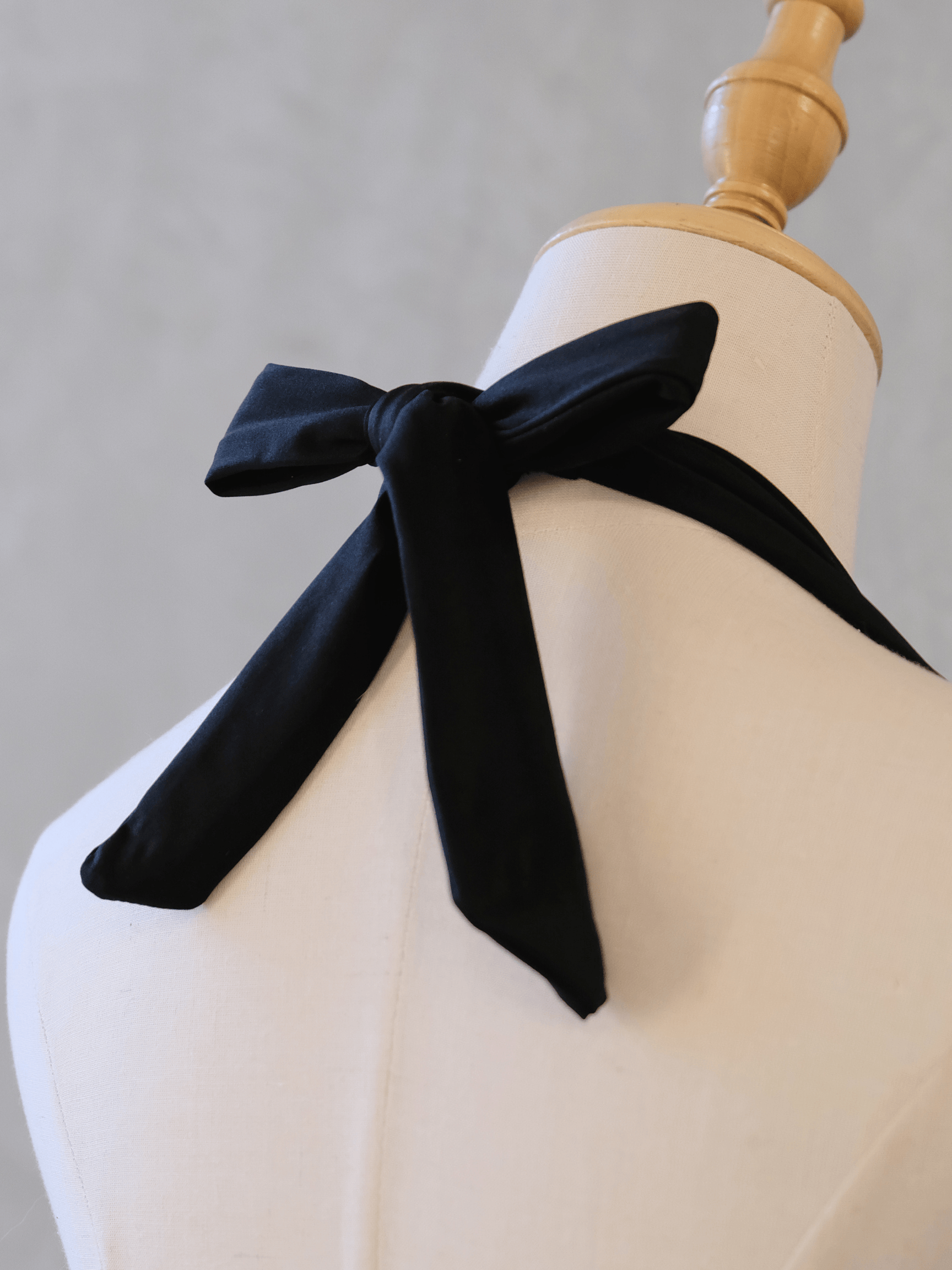 Zerone Design Top Yogini Bow-Tie Top Noir
