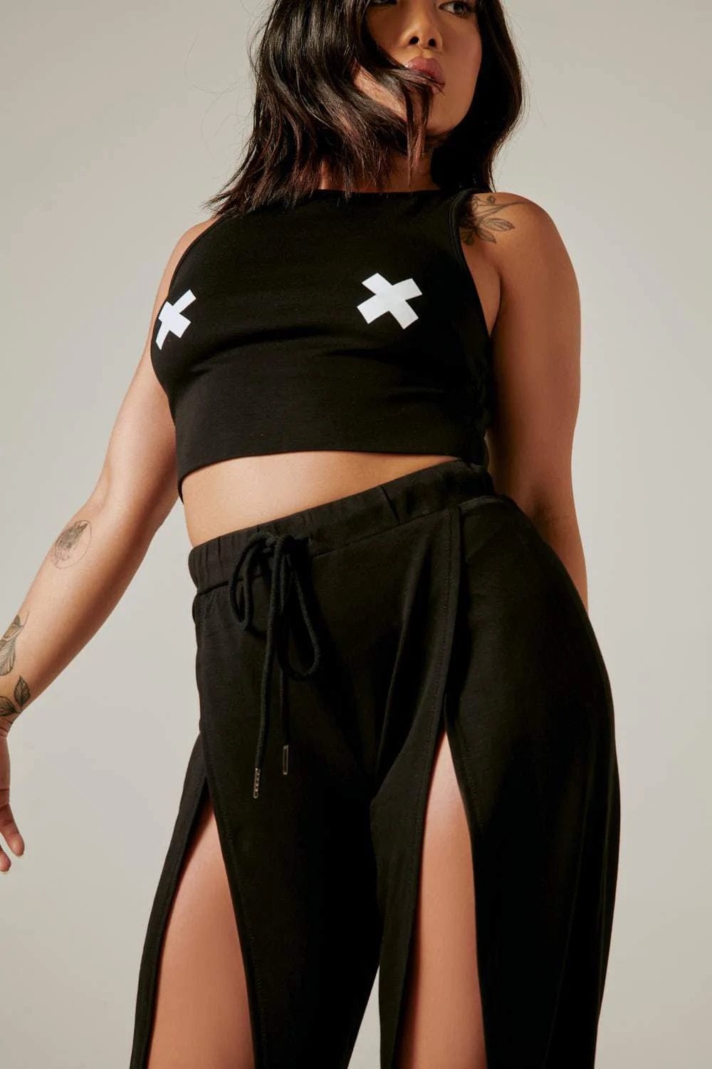 Creatures of XIX Tops XX Tee Black