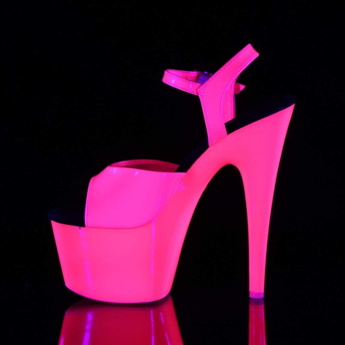 Adore 709UV