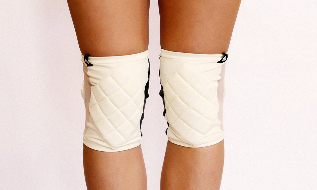 Poledancerka Knee Pads© Ivory White – PoleActive